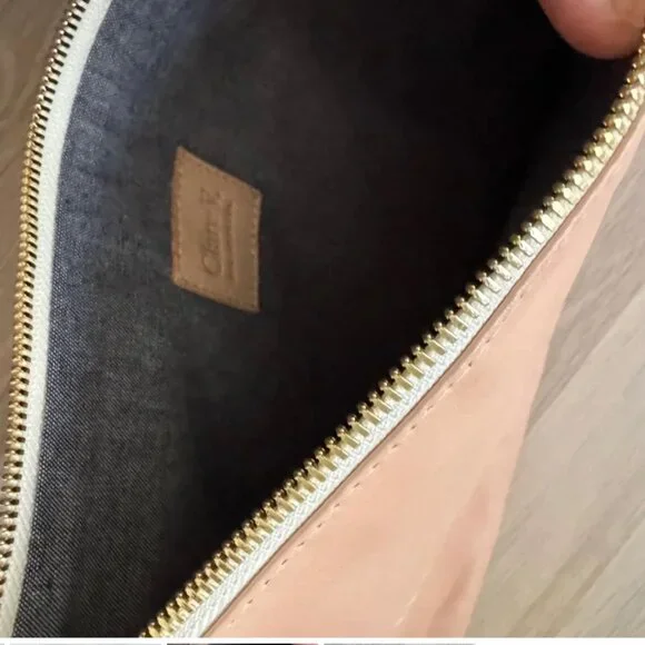 RARE Clare V Flat Clutch Pink Printed Leather - Picture 4 of 5